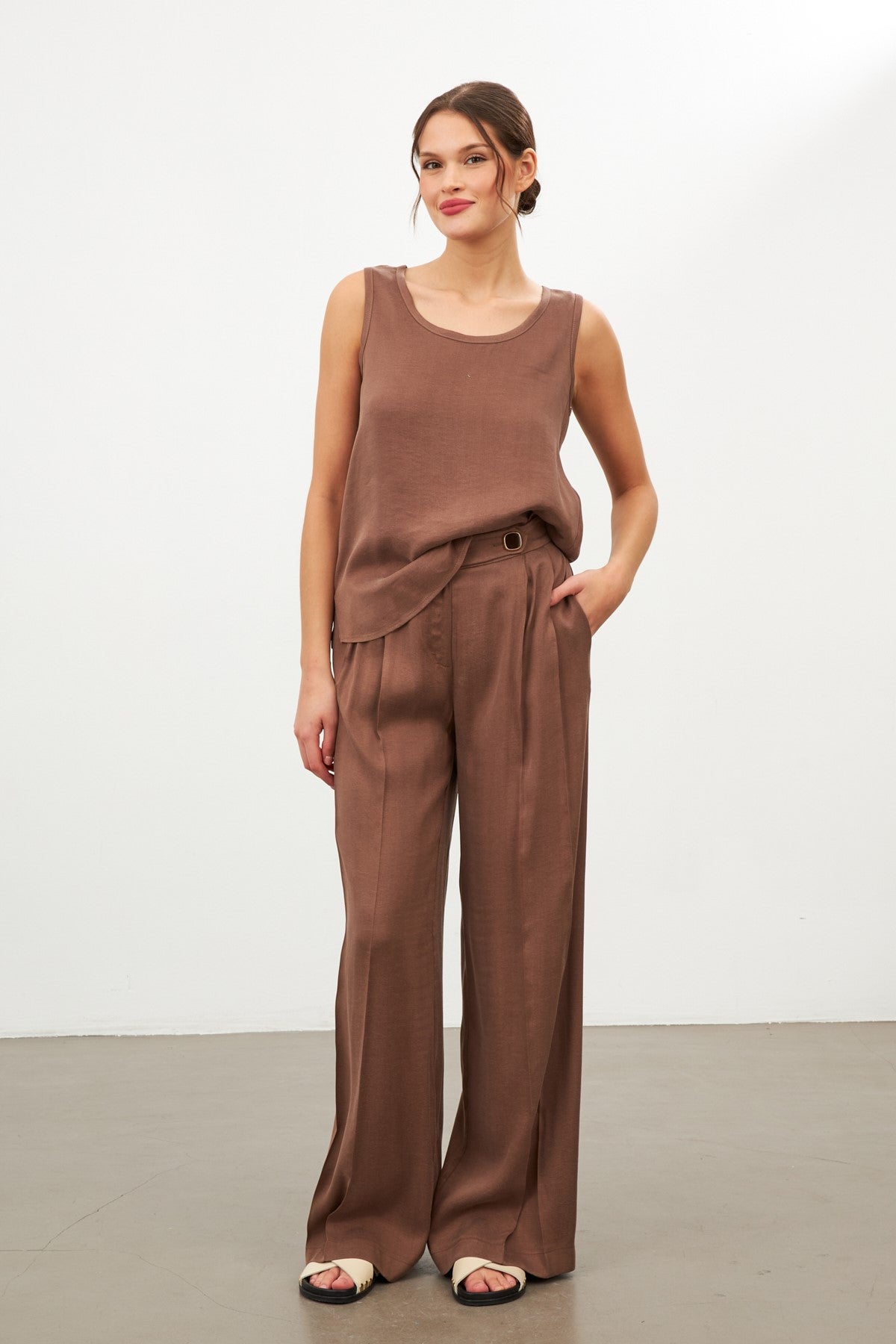 woman summer set in Saddlebrown